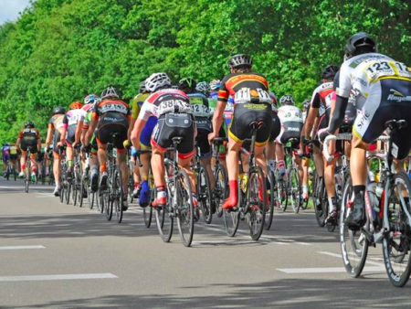 Pronostici Ciclismo: tutto sul Giro delle Fiandre 2026. Percorso, analisi, starting list e quote con Pogacar favorito. Ganna ci riprova