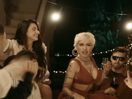 Pronostici Sanremo 2026: crolla la quota di Serena Brancale vincitrice. Gli aggiornamenti dopo l’annuncio dei duetti nella serata cover